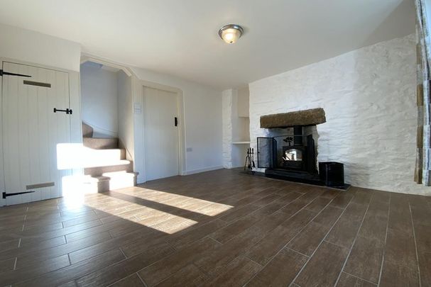 2 bedroom end of terrace house to rent - Photo 1