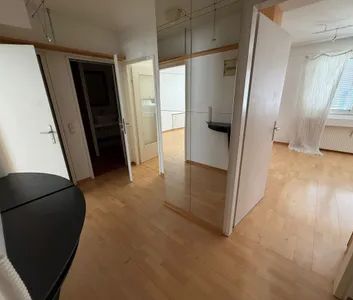 Helle, ruhige und gut geschnittene Zweizimmerwohnung - Foto 3