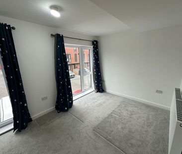 3 Bed Semi-Detached House, Harmsworth Street, M6 - Photo 3