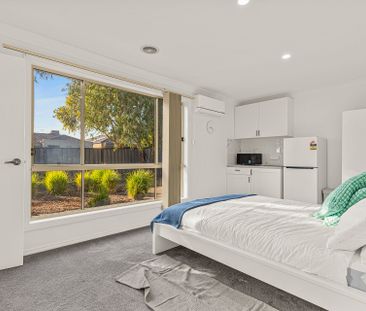 Point Cook - Photo 6