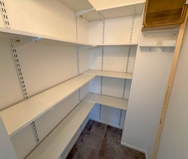Korneuburg – renovierte 3-Zimmer-Wohnung mit Loggia im Zentrum – 90... - Photo 2