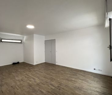 Location Appartement 2 pièces 54m² LE KREMLIN BICETRE 94270 - Photo 6