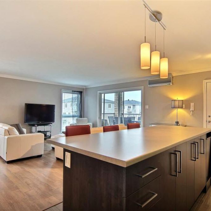 LE PRESTIGE À VAL-BÉLAIR | Splendide 5½ de 1500 pi² dans un rond-point - Photo 1
