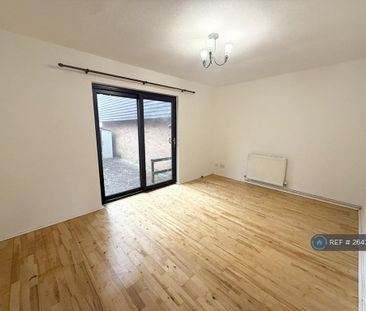 2 bedroom detached house to rent - Photo 1