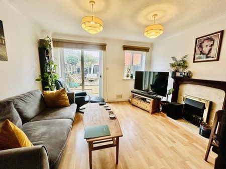 Frances Havergal Close, Leamington Spa, CV31 - Photo 5