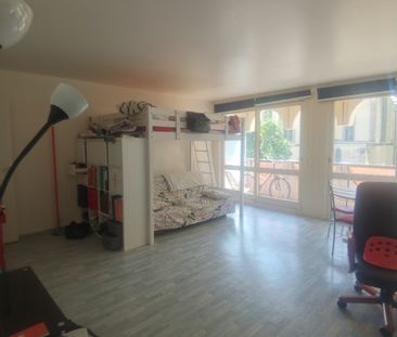 Location Appartement 1 pièce 35m² RENNES 35000 - Photo 2