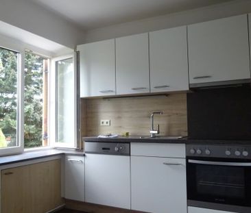 Wunderschöne, helle 3-Zimmer-Wohnung mit 75 m² großen Eigengarten i... - Foto 3