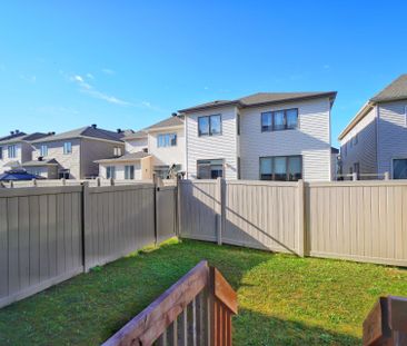 For Lease - 2337 Watercolours Way, Barrhaven, Ontario - Photo 5
