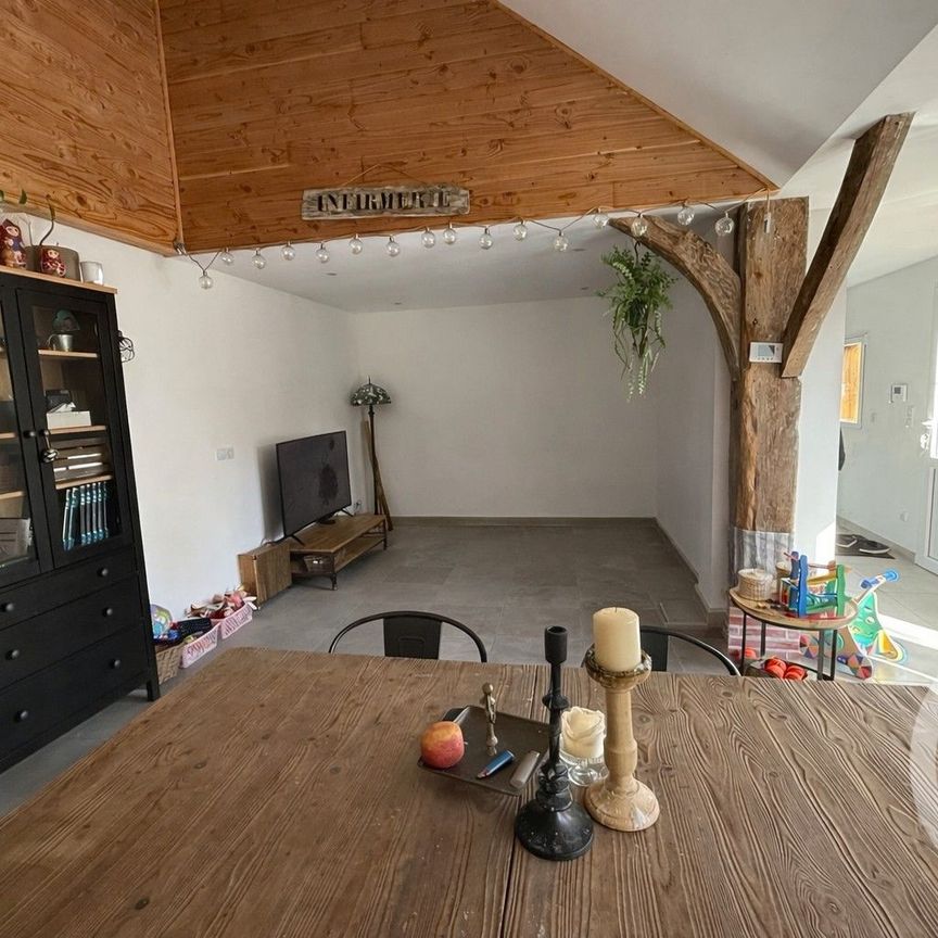 Location Maison 3 pièces 82m² ST PIERRE LES NEMOURS 77140 - Photo 1