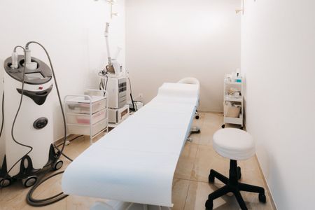 EXQUISITER SCHÖNHEIS-SALON MIT DIVERSEN ANGEBOTEN - Foto 2