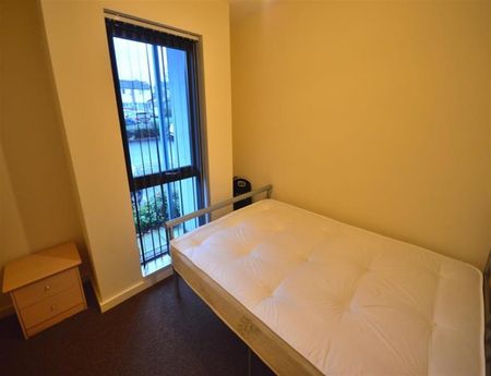 2 Bedroom Apartment To Let - Photo 3