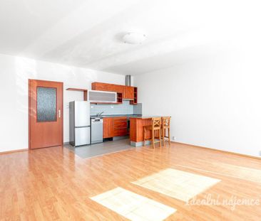 Pronájem bytu 1+kk 43 m2 - Fotografie 4