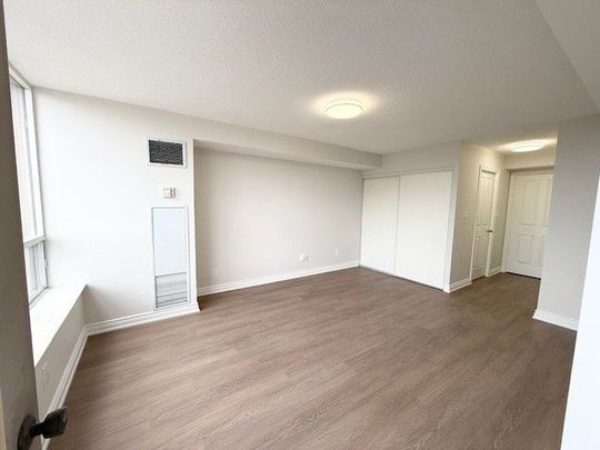 For Lease - 3181 Bayview Avenue Unit# 817, Toronto, Ontario - Photo 1