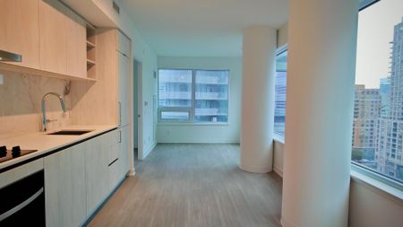 For Lease - 8 Wellesley Street Unit# 1216, Toronto, Ontario - Photo 3