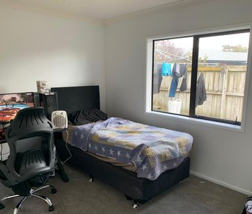 Spacious family home - Photo 4