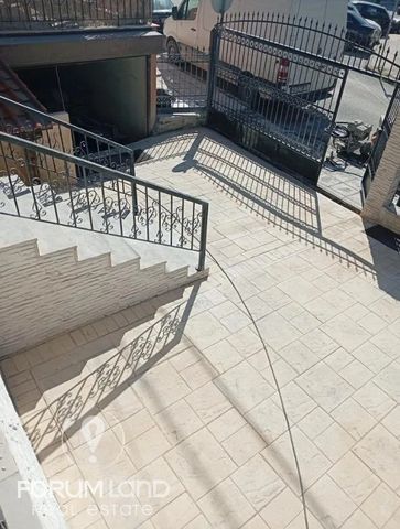 Μεζονέτα προς Ενοικίαση 150 τ.μ. - 1.250€ - Photo 2