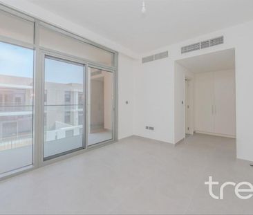 Unfurnished | Spacious | Prime Location - Photo 3