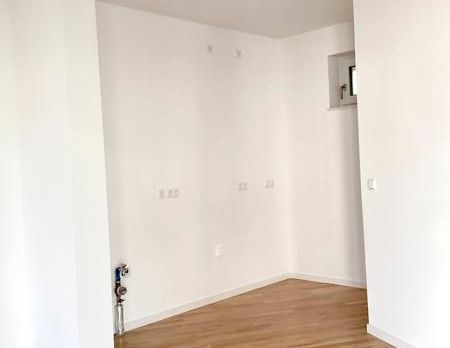 4-Raum-Wohnung mit Loggia und 2 Bädern mit hochwertiger Ausstattung! - Foto 1