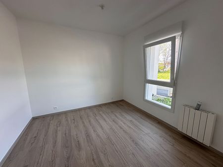 Appartement Le Relecq Kerhuon 4 pièces en duplex 83m2 - Photo 2