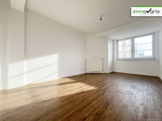 Sanierte 3-Raum-Wohnung mit Balkon, Duschbad und Gäste-WC im beliebten Stadtfeld-Ost zu vermieten! - Photo 1