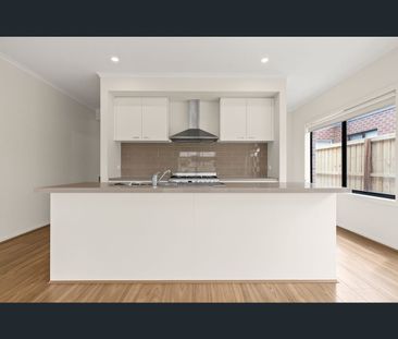 9 Companion St, Mount Duneed, Vic 3217 - Photo 4