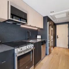 1 room apartment of 68m² in Quebec - Photo 2