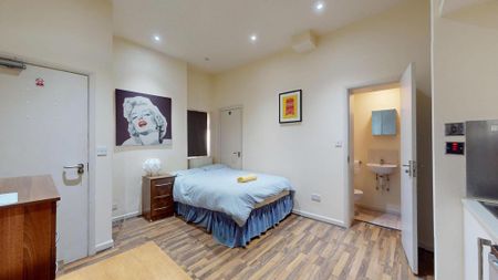 Studio to rent - Photo 2