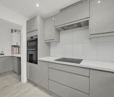 3 bedroom detached bungalow to rent - Photo 4