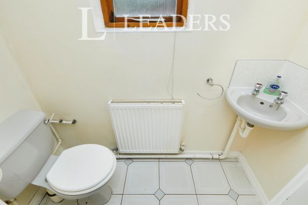 3 bedroom semi-detached to rent Lydstep Close, Oakwood - Photo 1