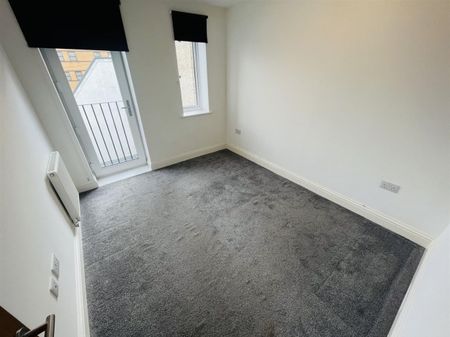 Broad Street, Staple Hill, BS16 - Photo 3