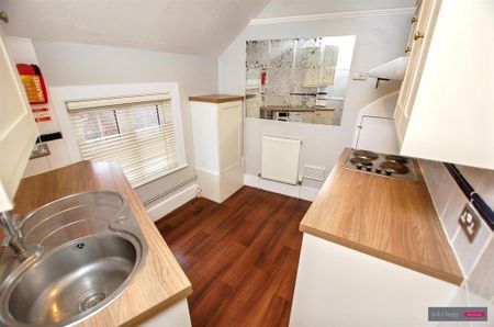 1 bedroom apartment to rent - Photo 4