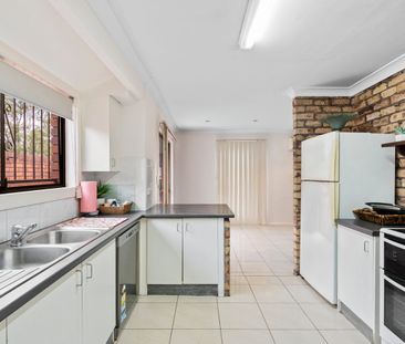 Lowset Close to Westfield - Photo 6