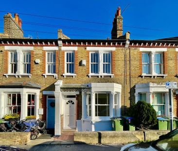 3 bedroom terraced house to rent - Photo 6