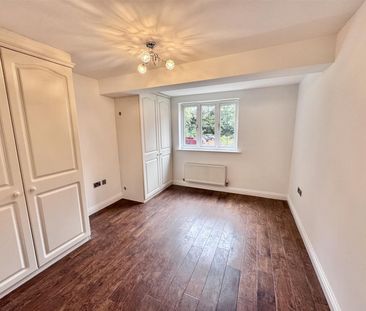Yew Lodge, Greystones Drive, Darlington - Photo 2