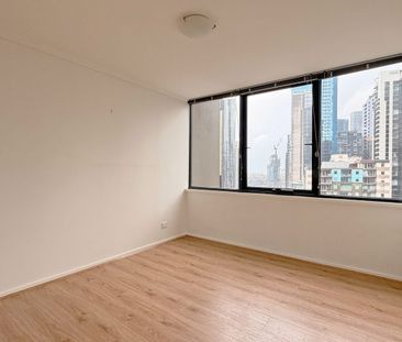 Spacious Apartment with Bay Views - Photo 5