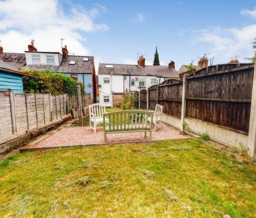 2 bedroom terraced house to rent - Photo 6