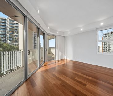 511/100 Swain Street, Gungahlin - Photo 4