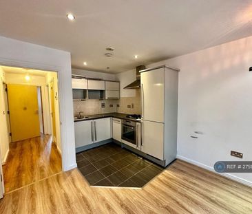 2 bedroom flat to rent - Photo 5