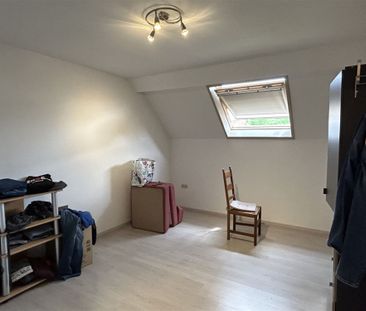 Maison de +/- 150m² avec garage et jardin - Foto 6