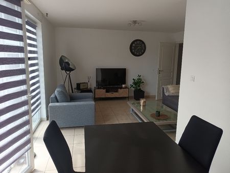 Location Appartement 3 pièces 64m² - Photo 3