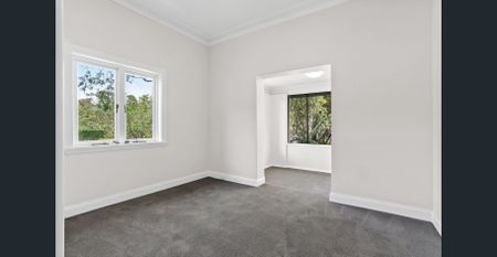 Just metres to Rose Bay Foreshore and Ferry - Photo 2