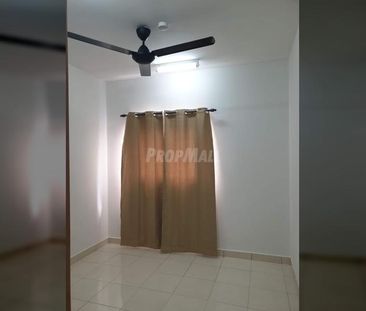 Partly Furnished Alanis Residence Condominium, Kota Warisan, Sepang - Photo 2