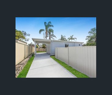 PRIVATE TWO BEDROOM UNIT, WITH FENCED YARD - Photo 5