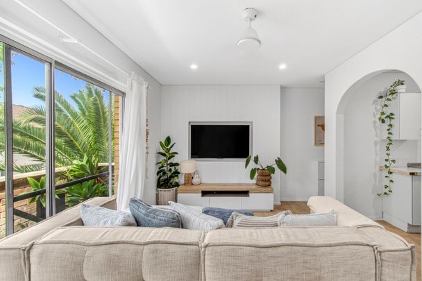 Beachside Living - Photo 1