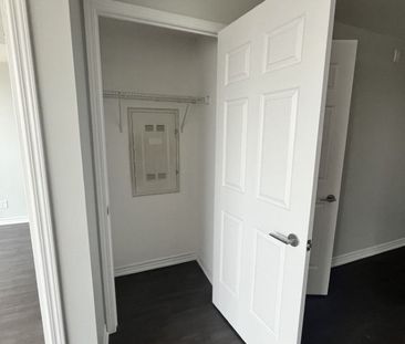 For Lease - 15 James Finlay Way Unit# 828, Toronto, Ontario - Photo 2