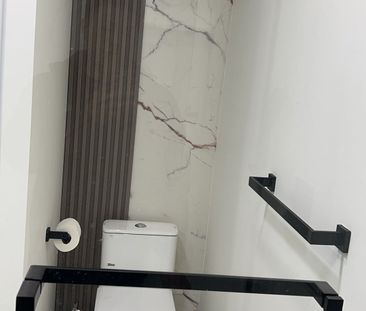 For Lease - 3366 Strabane Drive Unit# Upper Level, Mississauga, Ont... - Photo 3