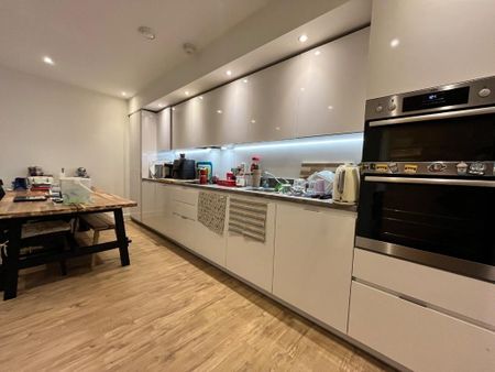 2 bedroom ground floor flat to rent - Photo 4