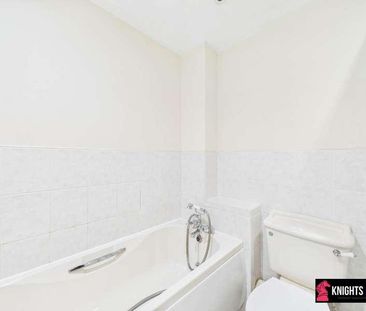 Bluebell Close, Buckingham, MK18 - Photo 3