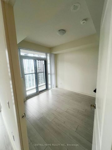 For Lease - 4955 Yonge Street Unit# 2815, Toronto, Ontario - Photo 3