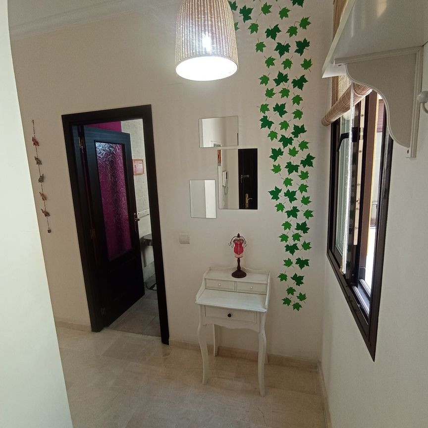 Piso de alquiler en Carreteria, Centro Histórico - Photo 1